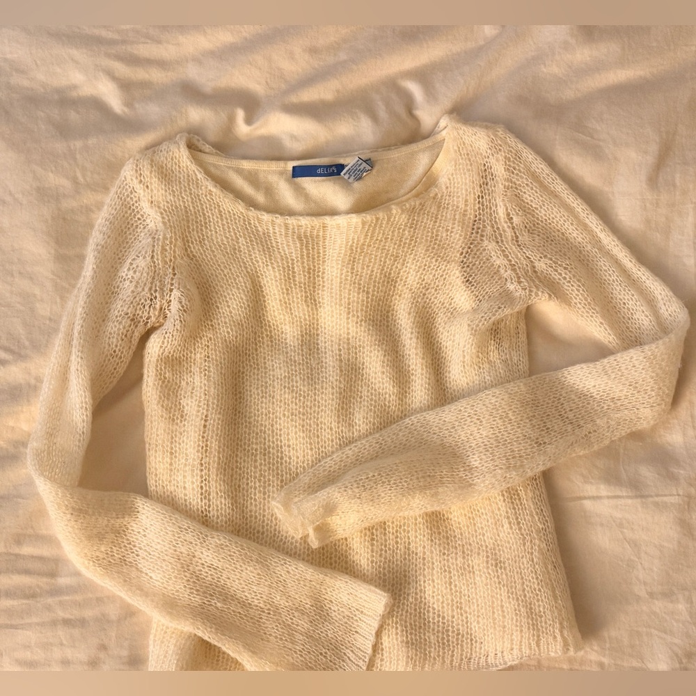 Delicate Y2K knit long sleeve